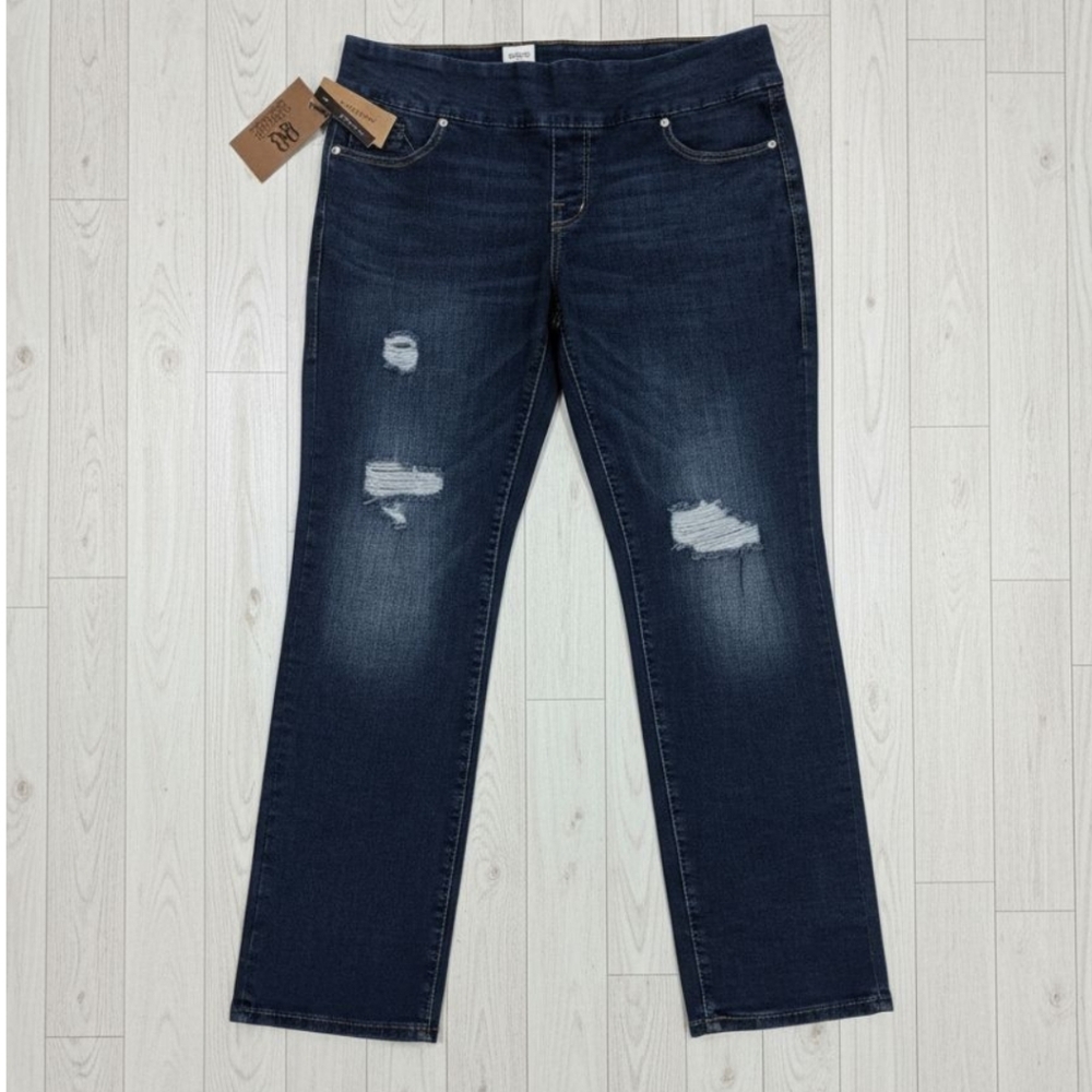 Rock & Republic Dark Blue Straight Leg Jeans